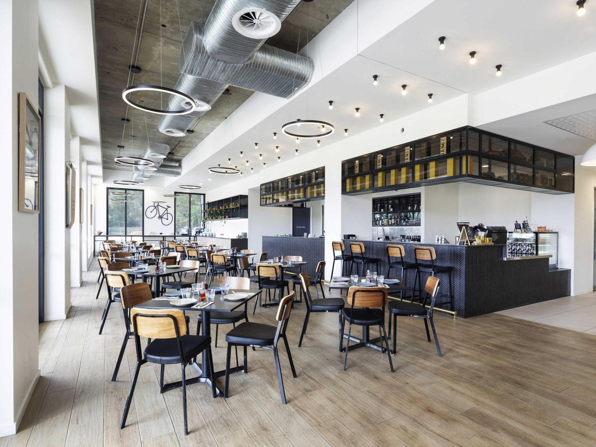 Mantra Macarthur 4*