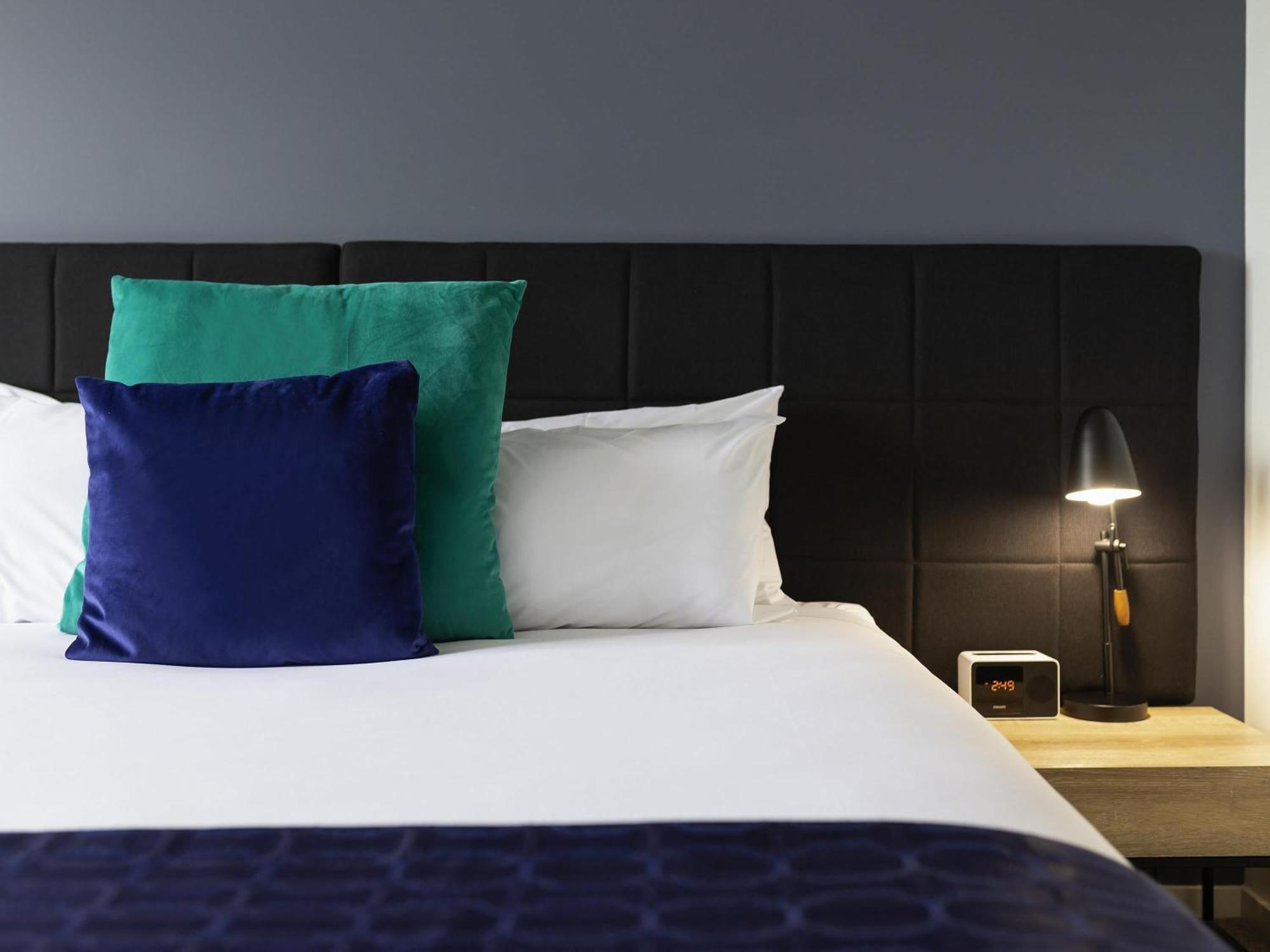 Hotel Mantra Macarthur Canberra
